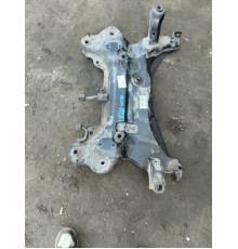 Подрамник передний