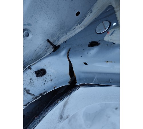 Стойка кузова передняя правая