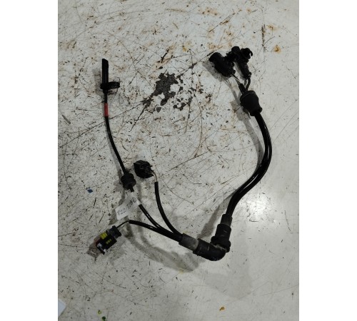 Датчик ABS передний правый