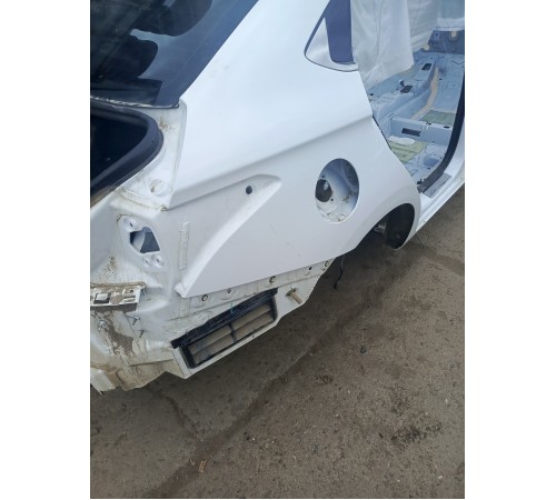 Крыло заднее правое