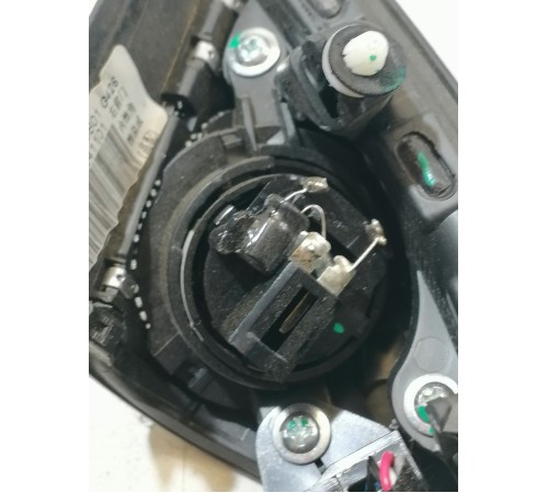 Динамик (уголок) двери передний правый