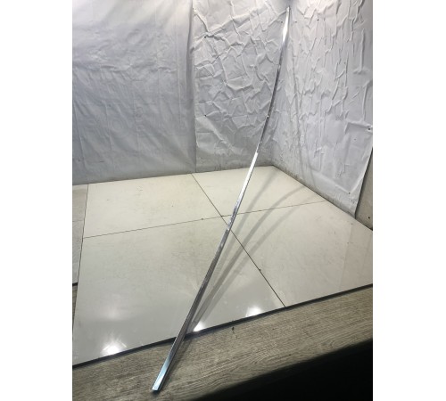 Молдинг (левый)