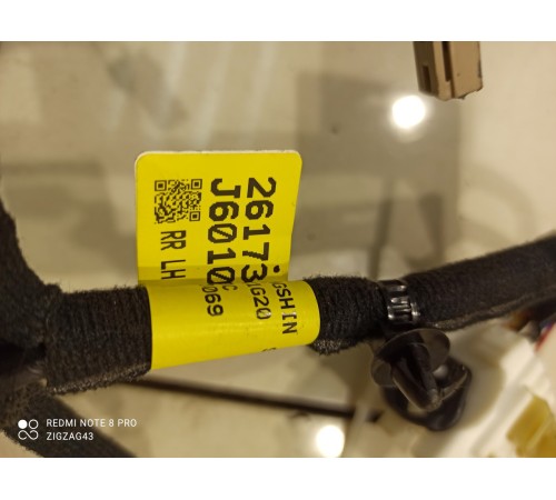 Электропроводка обшивки двери(задняя левая)