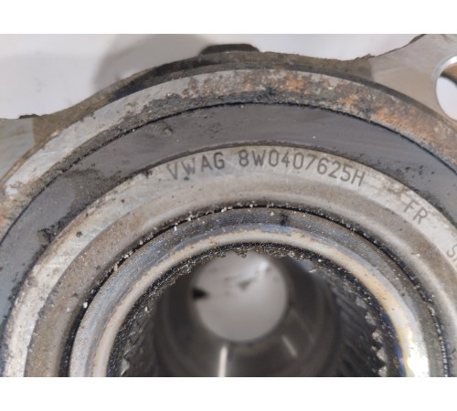 Ступица(передняя левая)