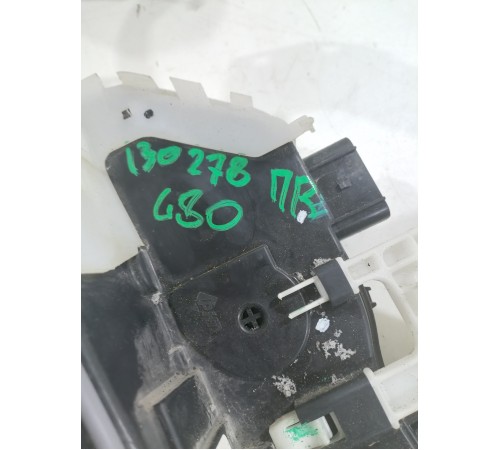 Замок передний правый