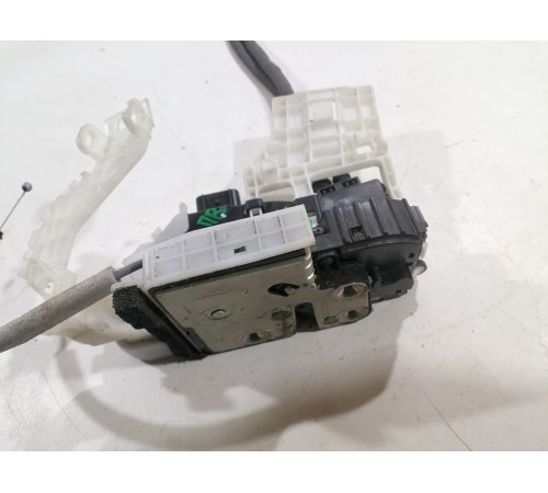 Замок передний правый