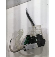 Замок передний правый