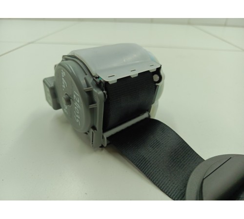 Ремень безопасности задний левый(3)