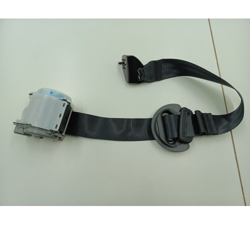 Ремень безопасности задний левый(3)