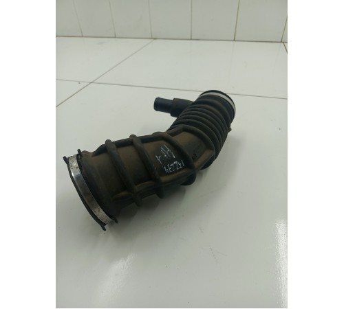 Патрубок воздушного фильтра