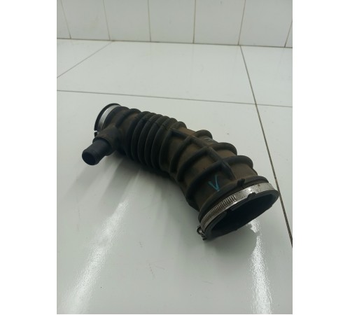 Патрубок воздушного фильтра