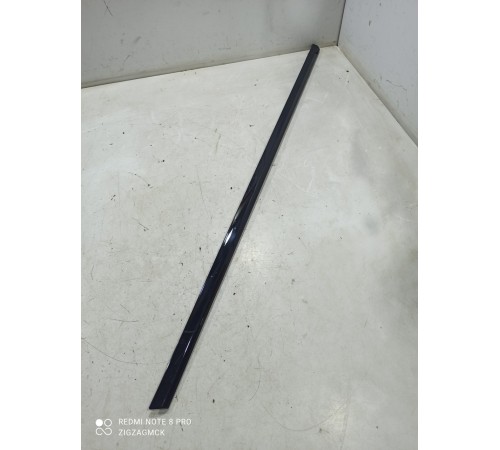 Уплотнитель стекла (задний левый наружный)