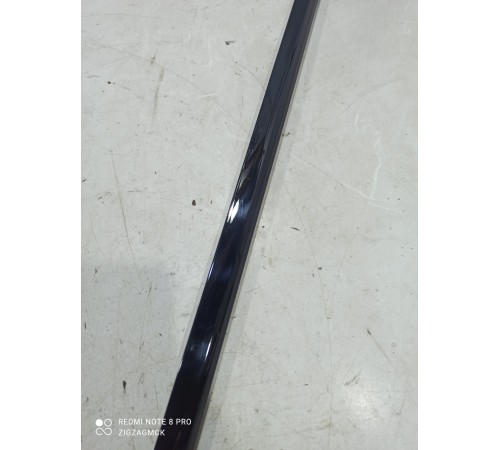 Уплотнитель стекла (задний левый наружный)