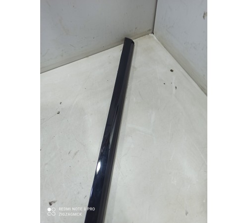 Уплотнитель стекла (задний левый наружный)