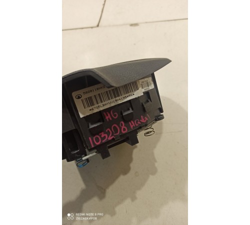 Подушка безопасности водителя