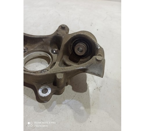 Кулак поворотный (задний, правый)