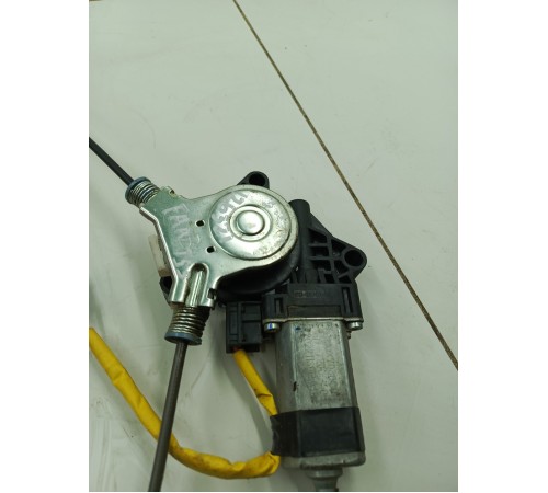 Стеклоподъемник двери задний левый