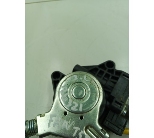 Стеклоподъемник двери задний левый