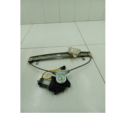 Стеклоподъемник двери задний левый