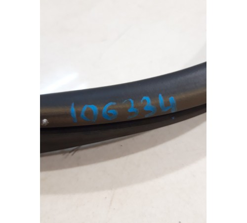 Уплотнитель двери(передний левый)