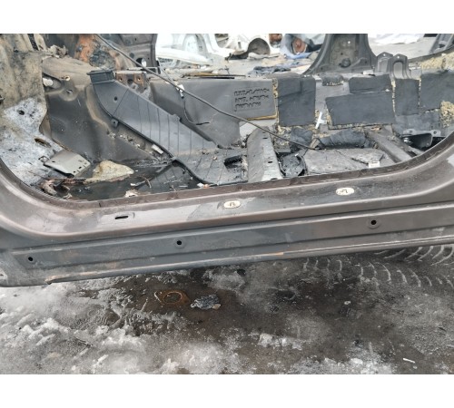 Порог со стойкой(левый)