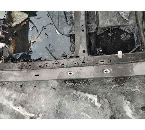 Порог со стойкой(левый)