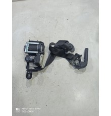 Ремень безопасности (передний правый)