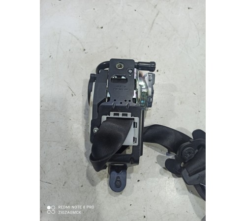 Ремень безопасности (передний правый)