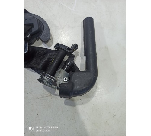 Ремень безопасности (передний правый)