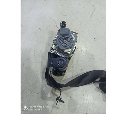 Ремень безопасности (передний правый)