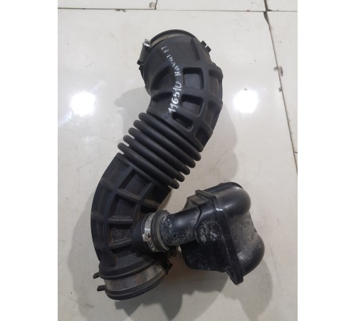 Патрубок воздушного фильтра