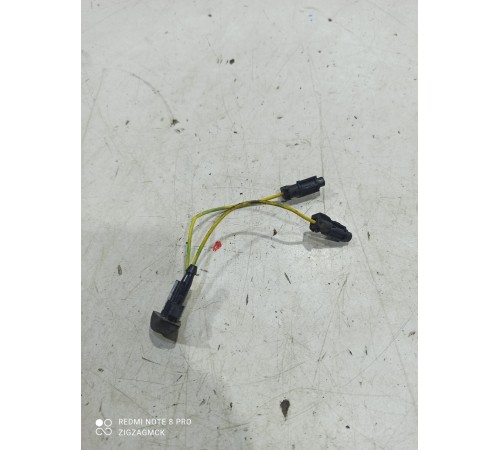 Форсунка омывателя лобового стекла