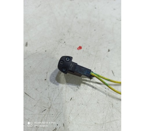 Форсунка омывателя лобового стекла