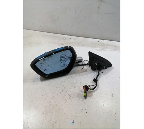 Зеркало заднего вида левое