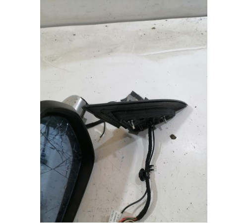 Зеркало заднего вида левое