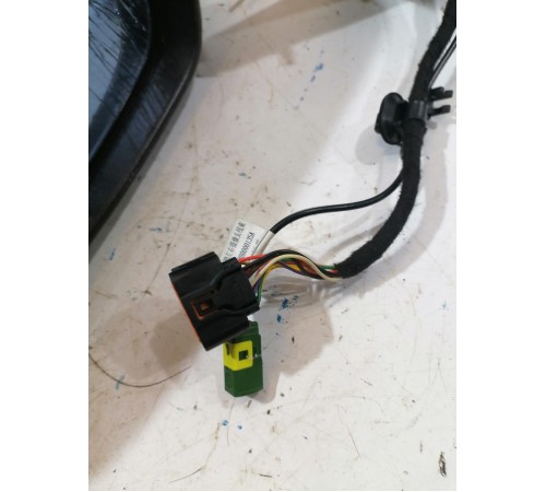 Зеркало заднего вида левое