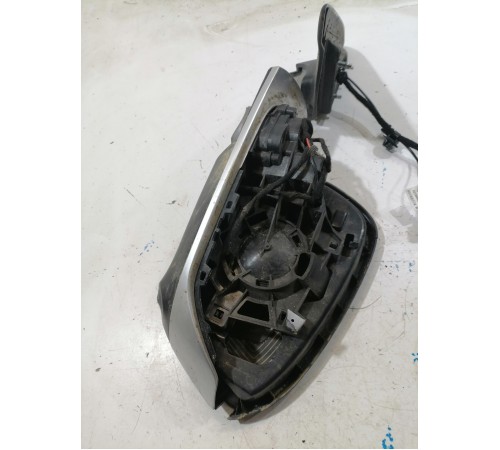 Зеркало заднего вида левое