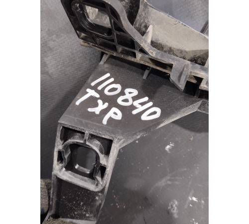 Кронштейн(крепление) кузова левый