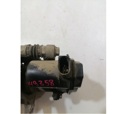 Суппорт задний левый