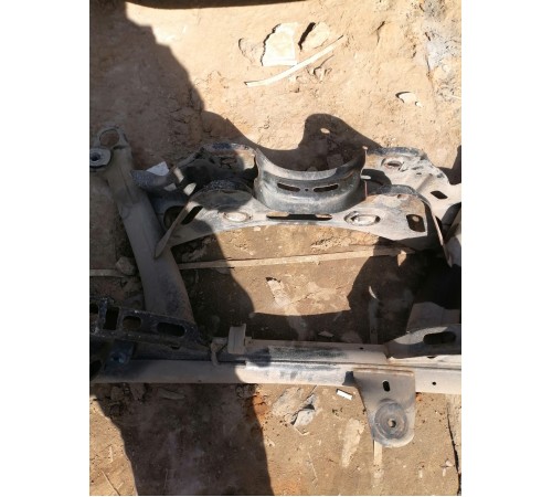 Подрамник подвески задний, балка