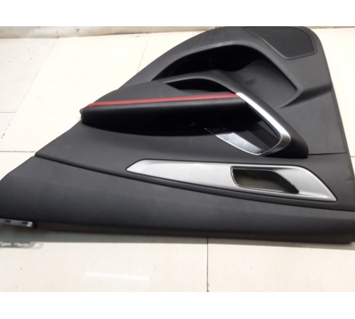 Обшивка двери (задняя, правая)