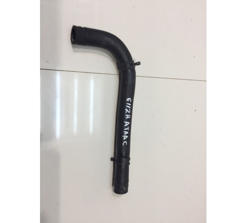 Патрубок системы охлаждения