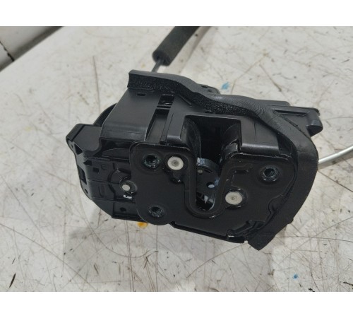 Замок двери передний правый