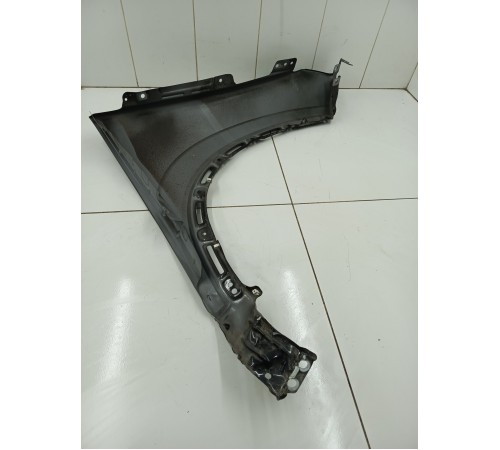 Крыло переднее левое