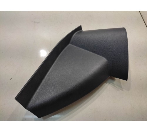 Накладка торпеды декоративная левая