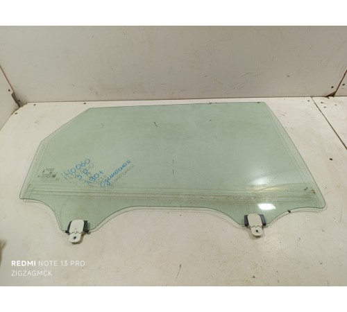 Стекло двери заднее правое