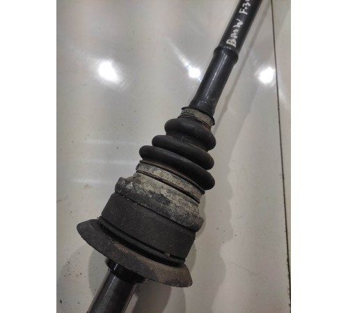 Привод (полуось) (задний, правый)