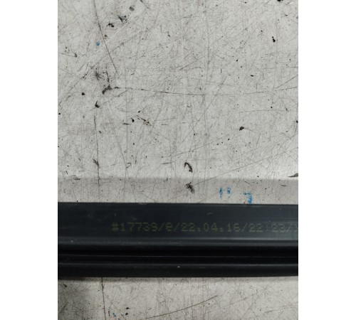 Уплотнитель стекла (задний левый внутренний)