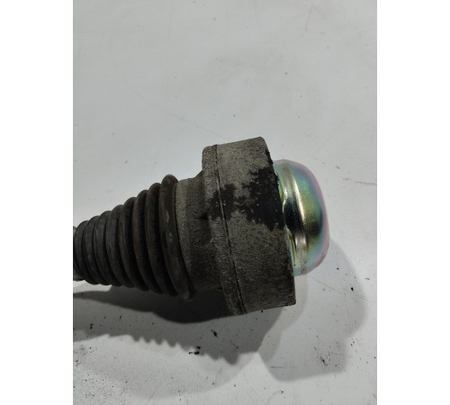 Привод(полуось) задний левый