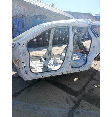 Порог со стойкой левый